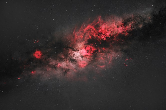 18 炬火燃烧+深景星云+张颎.jpg